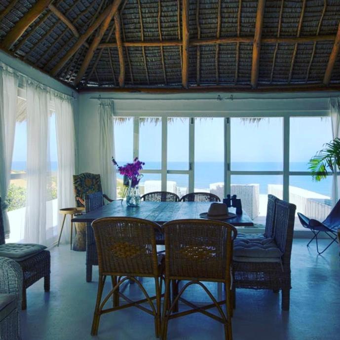 Mar-Me-Quer, Eco Beach Retreat Inhambane Exterior photo