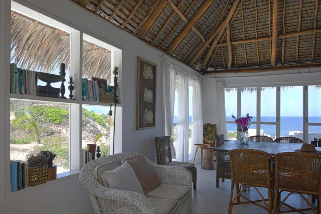 Mar-Me-Quer, Eco Beach Retreat Inhambane Exterior photo